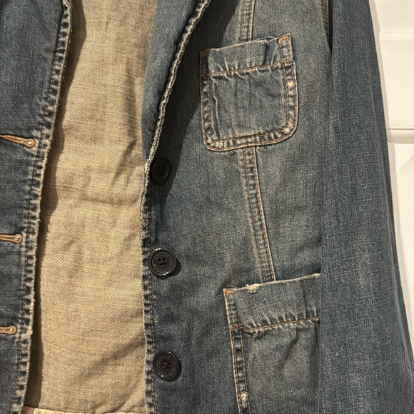 Vintage Abercrombie and Fitch Denim Jacket - Picture 2 of 7